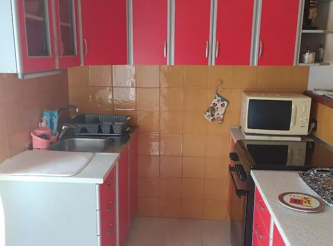 Bella 아파트 로비니